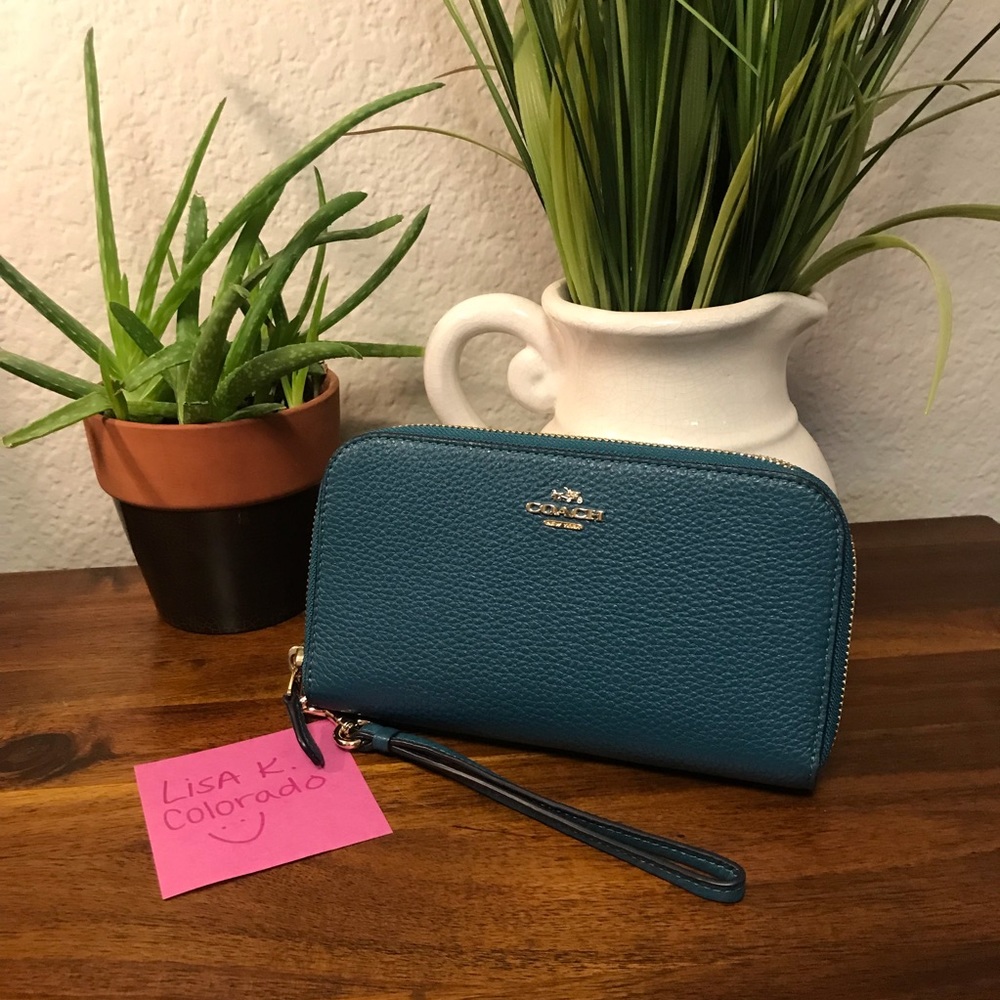 Coach Double Accordion Pebble leather zip wallet